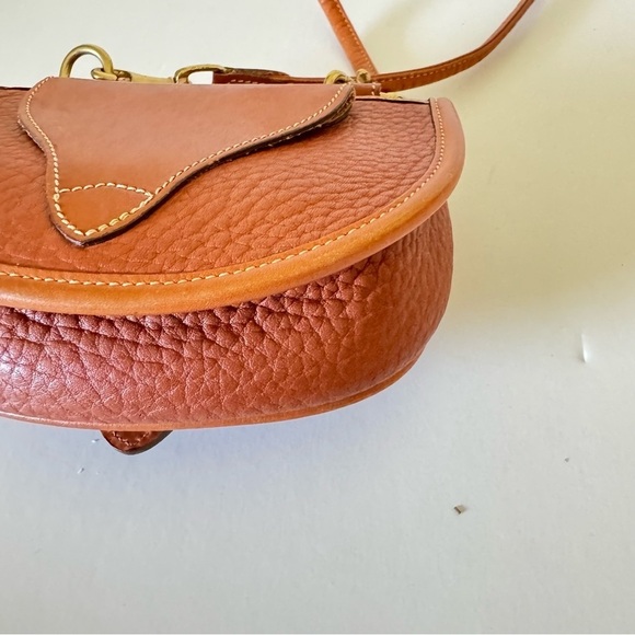 Dooney & Bourke Vintage Rare Tan Cavalry Small Crossbody Bag - Picture 5 of 12